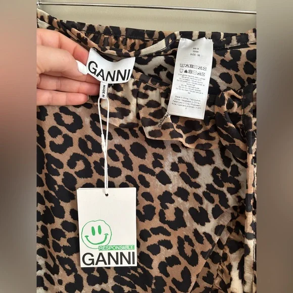 Ganni Leopard Ruffle Wrap Skirt - Picture 5 of 9